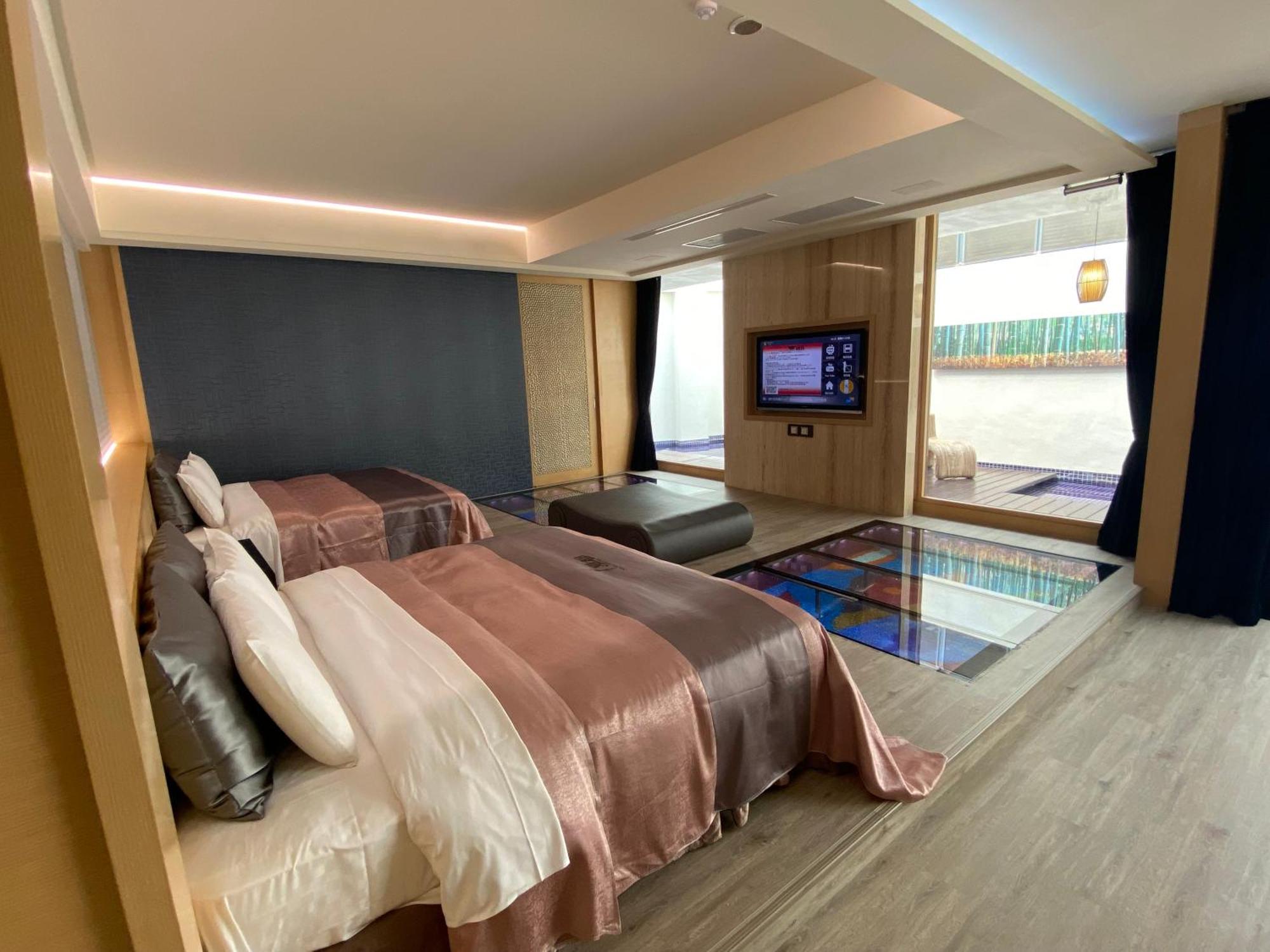 Xiadu Motel Taichung Exterior foto