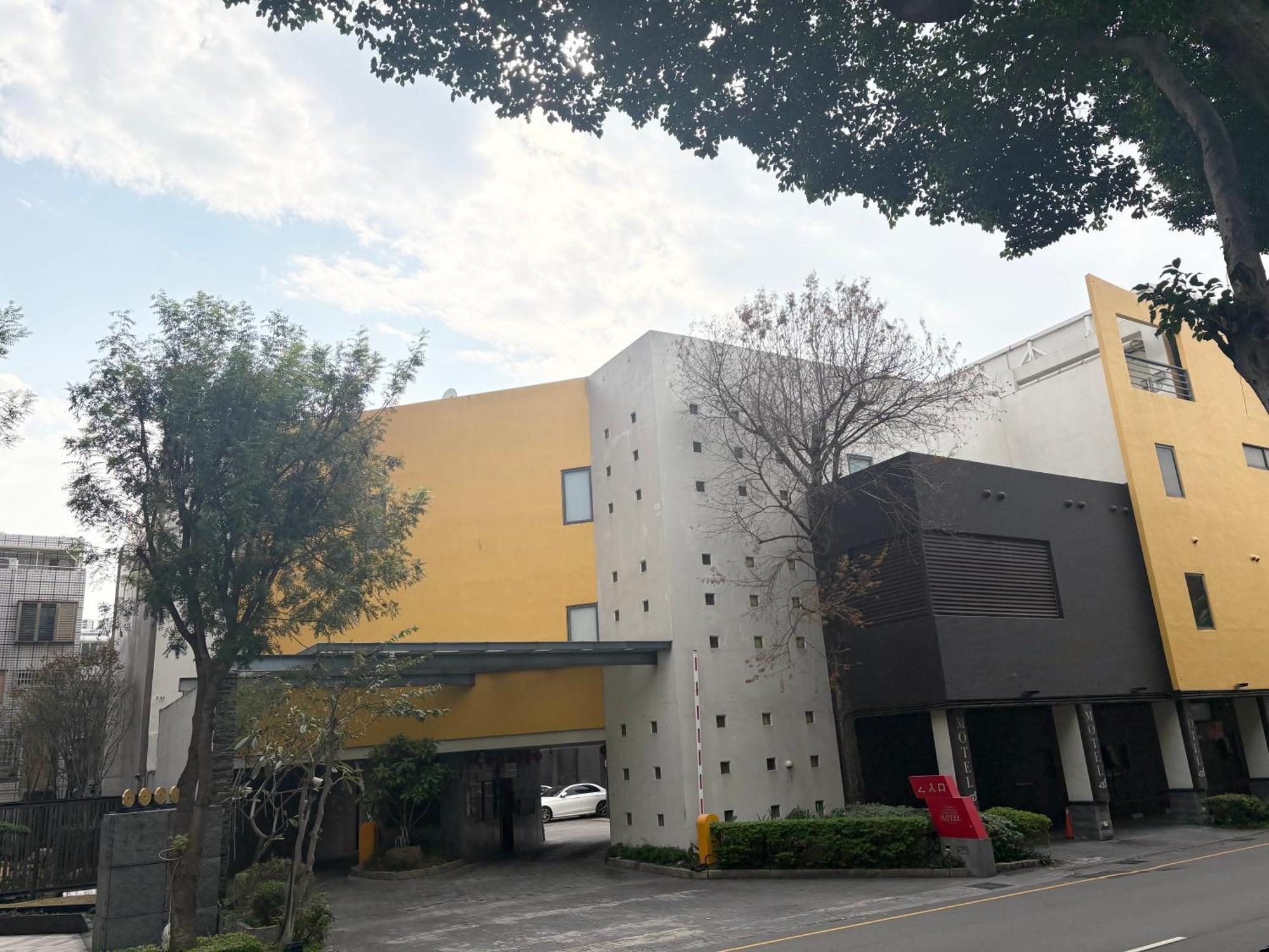 Xiadu Motel Taichung Exterior foto